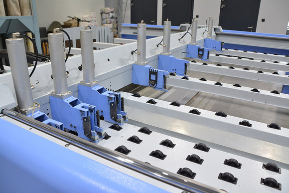 Automatinės pjovimo staklės HOLZMA HPP 380 - Industry Solutions