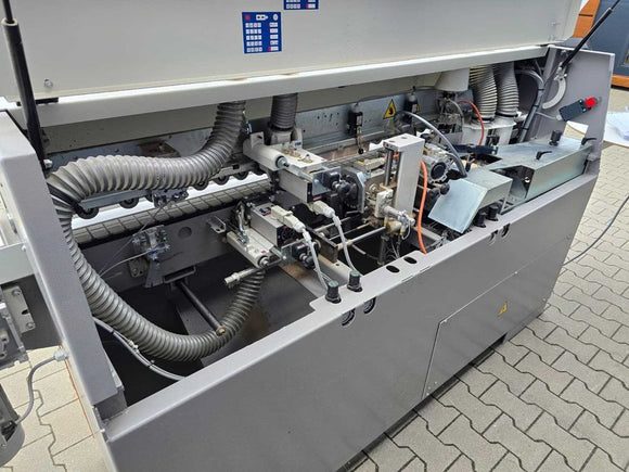 Briaunų laminavimo staklės Casadei Flex 17