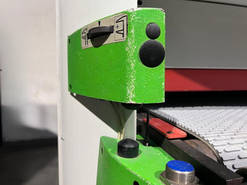 Plačiajuostės šlifavimo staklės Biesse 1100 - Industry Solutions