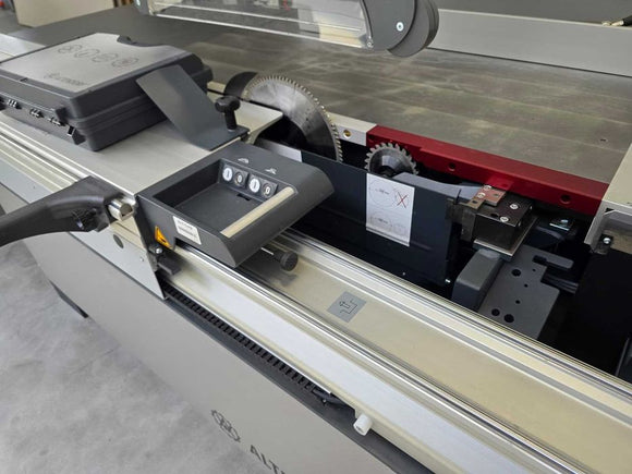Formatinio pjovimo staklės Altendorf F45 NAUJOS