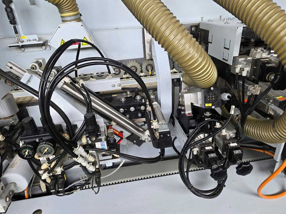 Briaunų laminavimo staklės Brandt KDF 220