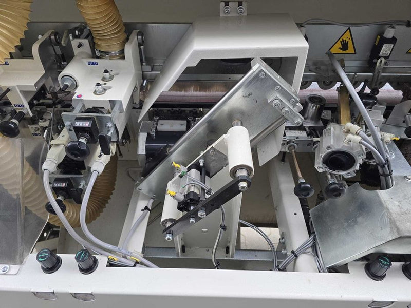 Briaunų laminavimo staklės SCM K100