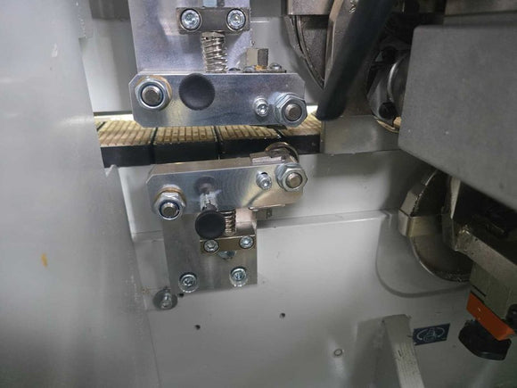 Briaunų laminavimo staklės Robland KM 550 - Industry Solutions