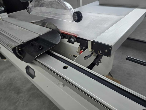 Formatinio pjovimo staklės Robland 3200 - Industry Solutions