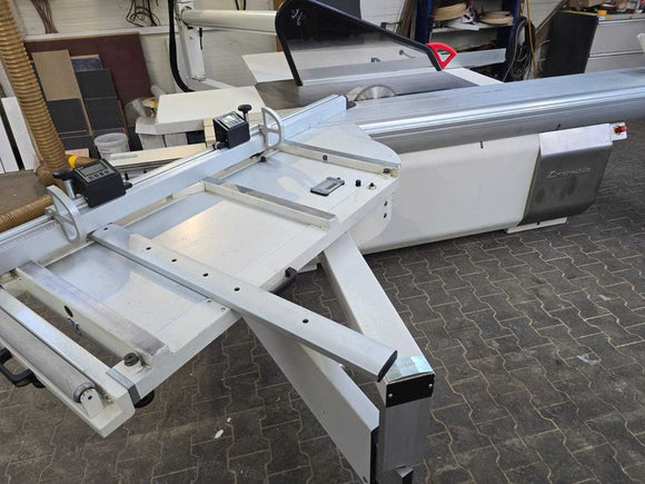 Formatinio pjovimo staklės SCM 3200