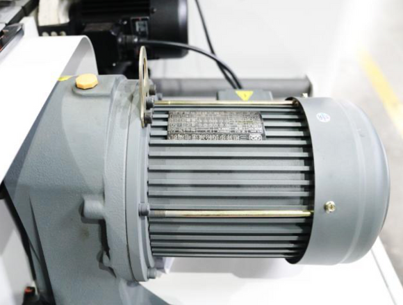 Briaunų laminavimo staklės HOLD HD511 Servo