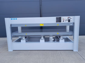 Faneravimo presas Italpresse 1300/3000