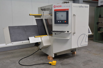 CNC gręžimo centras SCM F900 - Industry Solutions