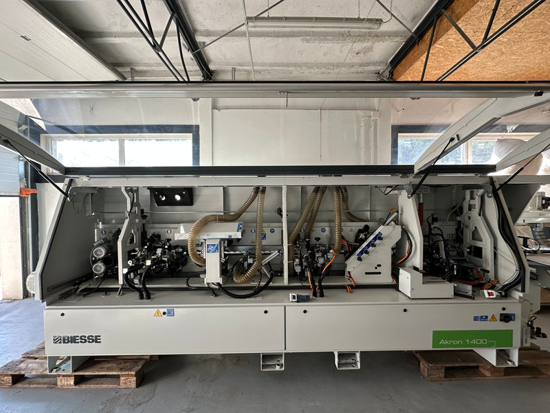 Briaunų laminavimo staklės Biesse Akron 1440A