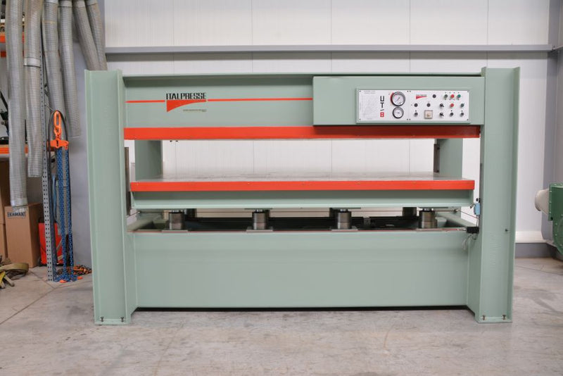 Presas ITALPRESSE UT8