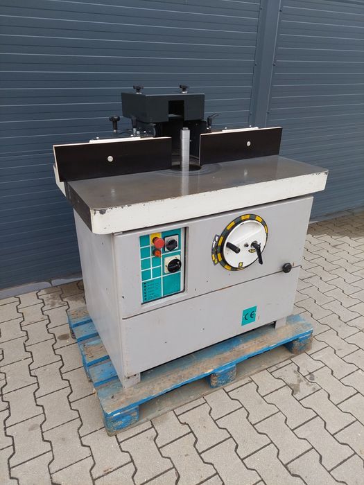 Frezavimo staklės Casadei