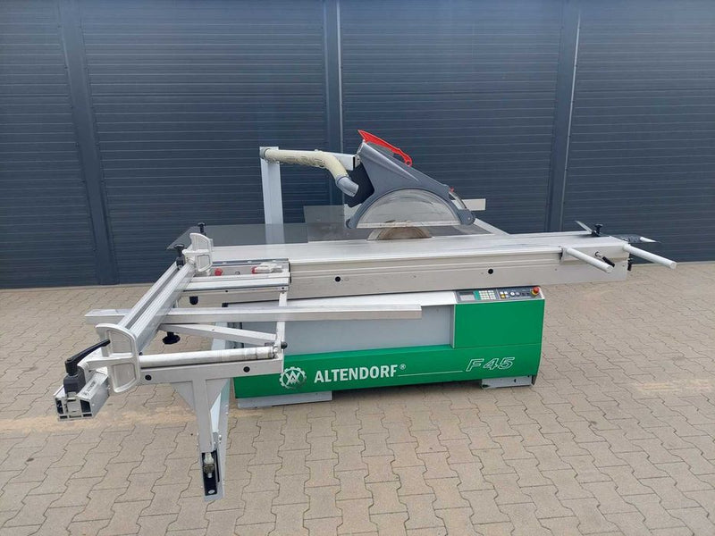 Formatinio pjovimo staklės Altendorf F45