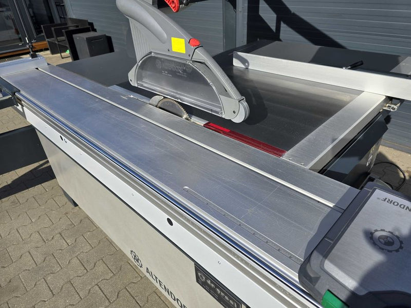 Formatinio pjovimo staklės Altendorf F45
