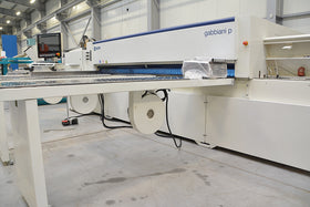 Automatinės pjovimo staklės SCM P55 - Industry Solutions