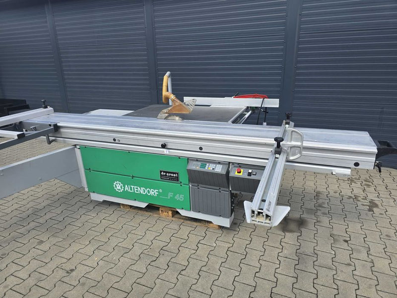 Formatinio pjovimo staklės Altendorf F45