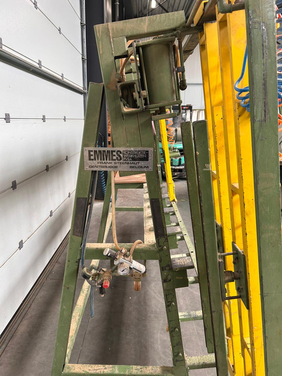 Pneumatinis blokinio klijavimo presas Emmes - Industry Solutions
