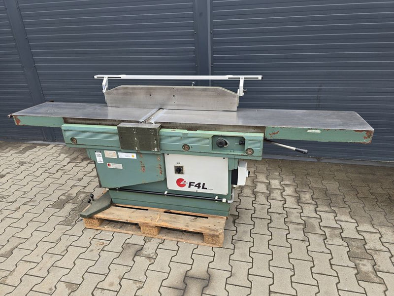 Leistuvas SCM 400