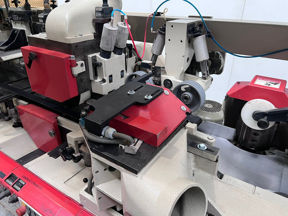 Keturpusės obliavimo staklės Weinig Hydromat