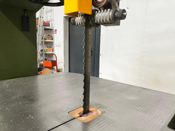 Juostinės pjovimo staklės Centauro 700 - Industry Solutions