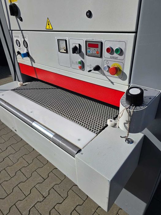 Plačiajuostės šlifavimo staklės Houfek 910