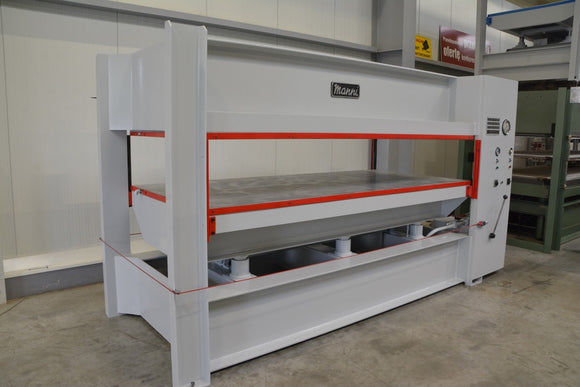 Faneravimo presas Manni 3000 / 1300