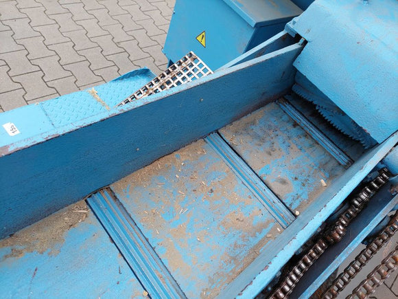 Smulkintuvas su padavimu 300