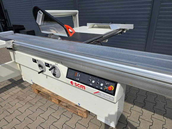 Formatinio pjovimo staklės SCM 320