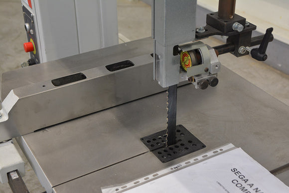Juostinės pjovimo staklės Centauro 600 - Industry Solutions