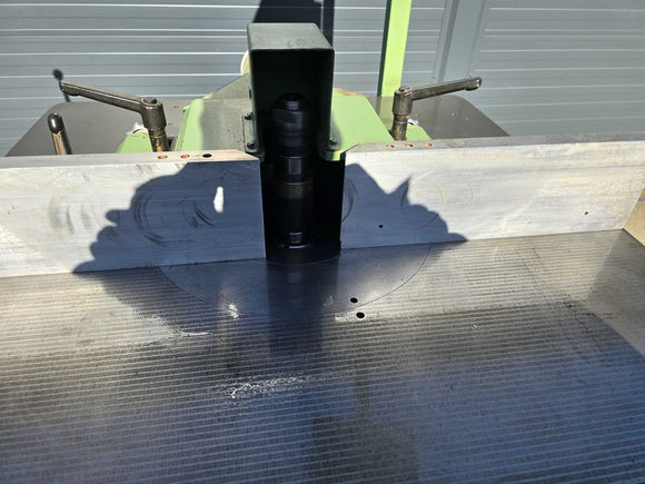 Frezavimo staklės Kamro