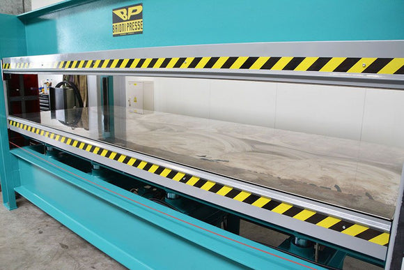 Faneravimo presas Baioni 1335