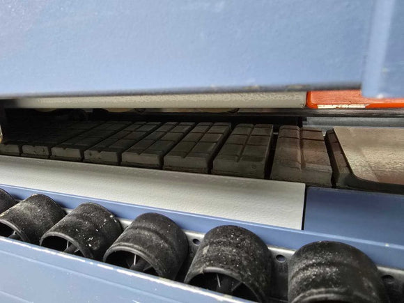 Briaunų laminavimo staklės Hebrock F4 - Industry Solutions