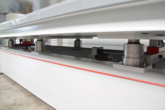 Faneravimo presas Italpresse 1335