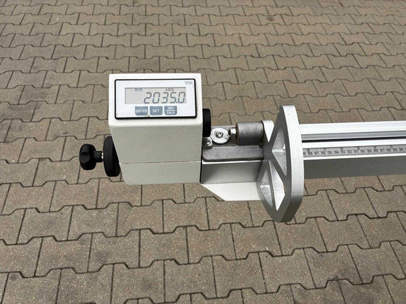 Formatinio pjovimo staklės Scm si40