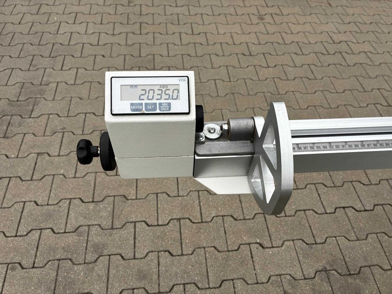 Formatinio pjovimo staklės Scm si40