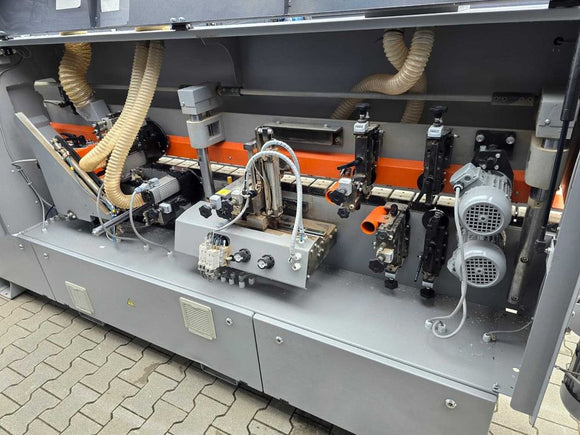 Briaunų laminavimo staklės Stomana