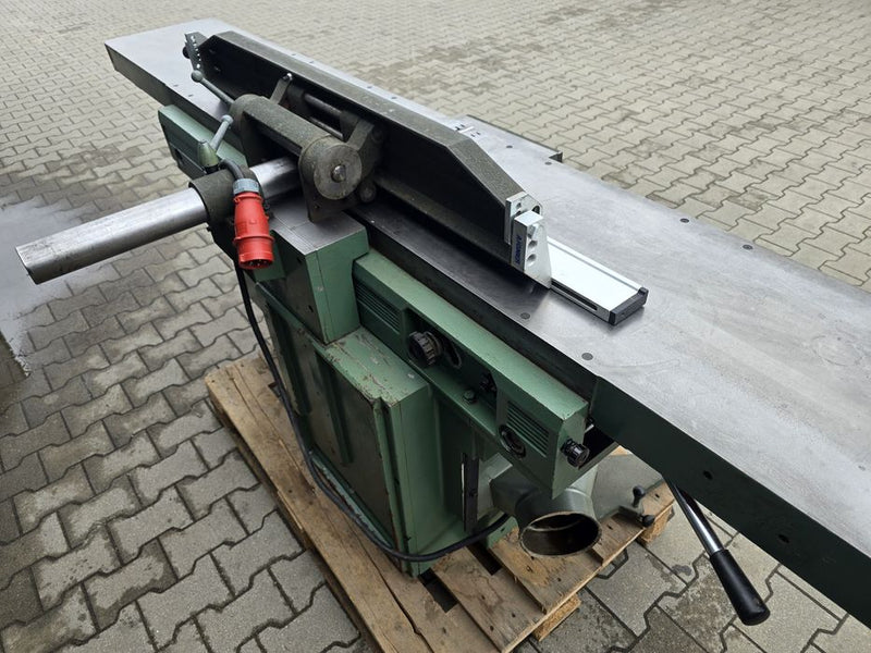 Leistuvas SCM 400