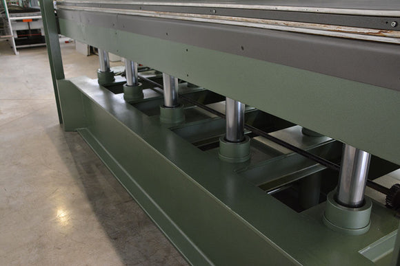 Faneravimo presas Pellegrini 1337