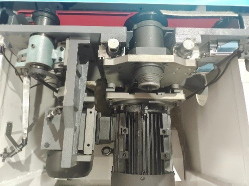 Formatinio pjovimo staklės HOLD MJ320DK - Industry Solutions