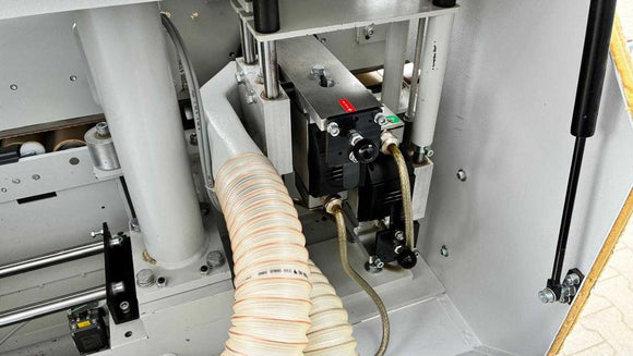 Briaunų laminavimo staklės Hebrock 2000 - Industry Solutions