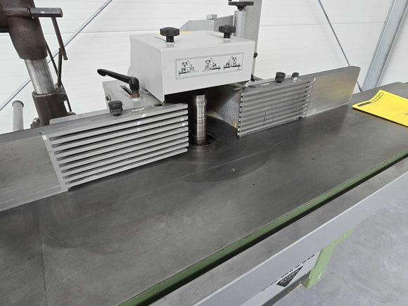 Frezavimo staklės Martin T25