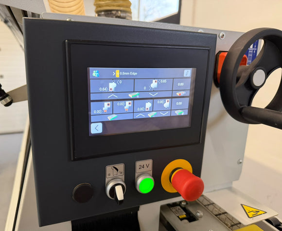 Briaunų laminavimo staklės Biesse Akron