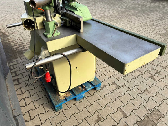 Frezavimo staklės SCM T130