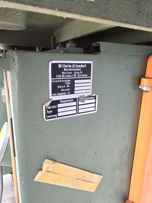 Formatinio pjovimo staklės Altendorf 140