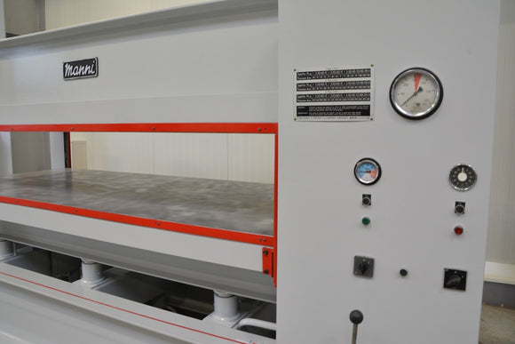 Faneravimo presas Manni 3000 / 1300