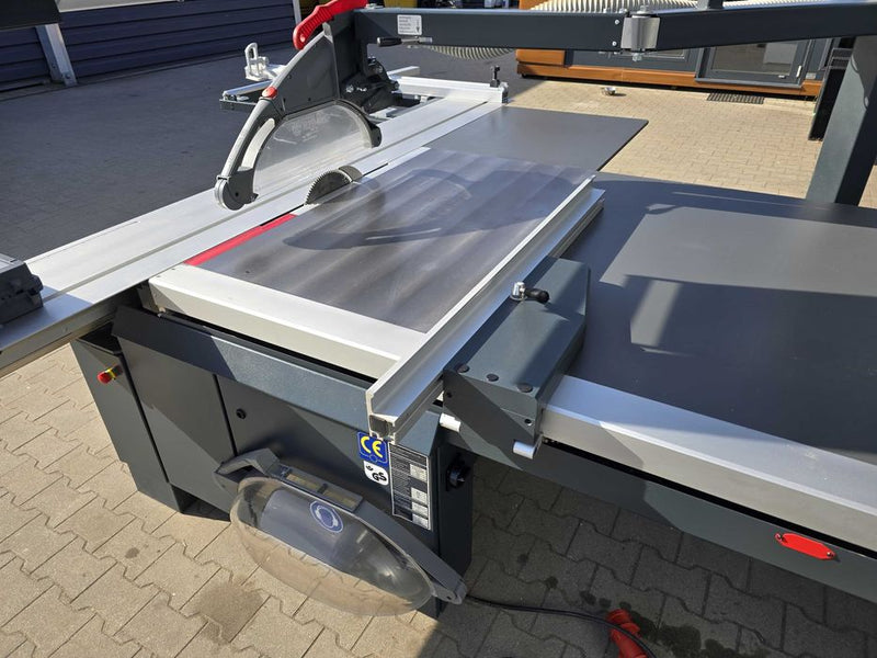 Formatinio pjovimo staklės Altendorf F45