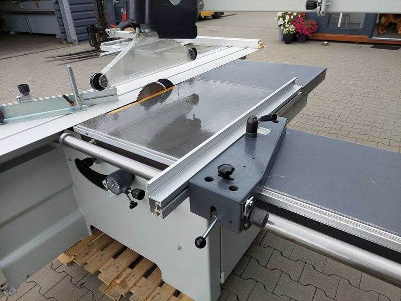 Formatinio pjovimo staklės Robland NZ3200