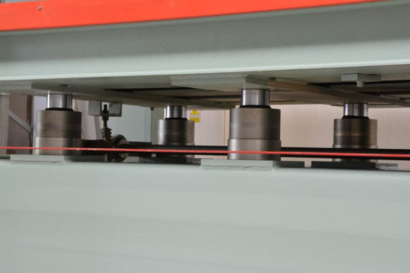 Presas ITALPRESSE UT8