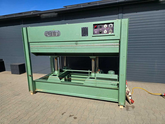 Faneravimo presas OTT 1225