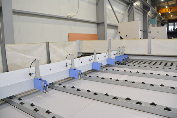 Automatinės pjovimo staklės HOLZMA HPP 300 - Industry Solutions