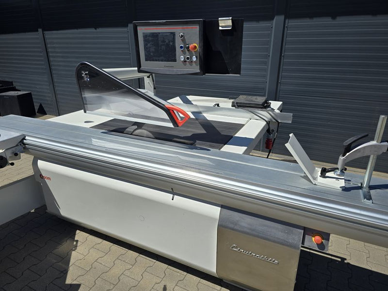 Formatinio pjovimo staklės Scm 3800